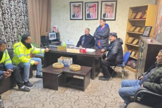 بلدية الطفيلة تواصل إزالة الانجرافات وفتح الطرق بعد الأمطار الغزيرة