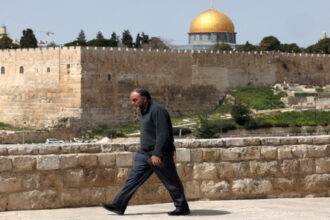 استمرار إغلاق المسجد الأقصى في القدس لليوم الـ24 على التوالي