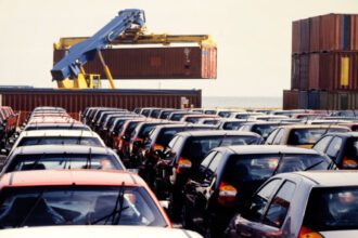 توقعات بارتفاع أسعار المركبات المستوردة في الأردن حتى 1400 دينار