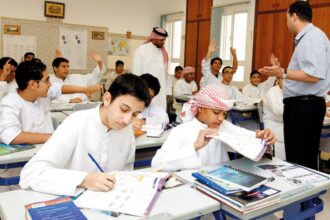 مدارس خاصة في الإمارات تسعى لإعادة فتح مبكر بشروط سلامة صارمة