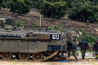 إصابة ضابطين إسرائيليين بجروح خطيرة و7 آخرين في اشتباكات جنوب لبنان