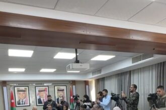 “العمل النيابية” تواصل حواراتها الوطنية حول قانون الضمان وتلتقي نقابة الاطباء الاردنية ونقابة اطباء الاسنان الاردنيين .