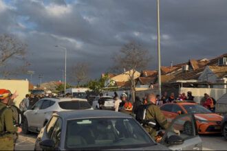 الجيش الإسرائيلي يعلن التصدي لهجوم صاروخي انطلق من إيران