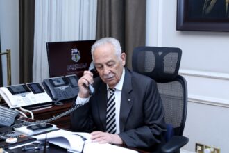 العيسوي ينقل تعازي الملك وولي العهد إلى عشيرة العمري