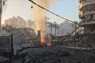 الجيش الإسرائيلي: تقدم بري في لبنان وضربات على قادة حزب الله