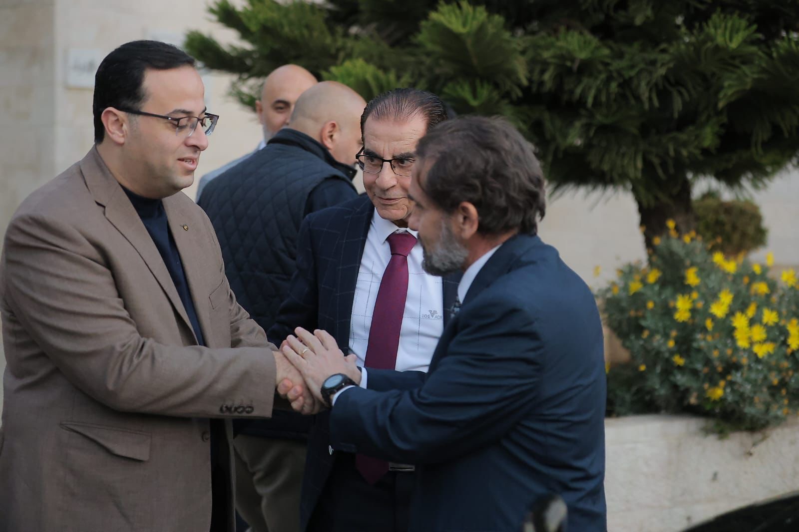 دار الحسام للعمل الشبابي تقيم إفطارًا رمضانيًا بتشريف ورعايه سمو الأمير مرعد بن رعد