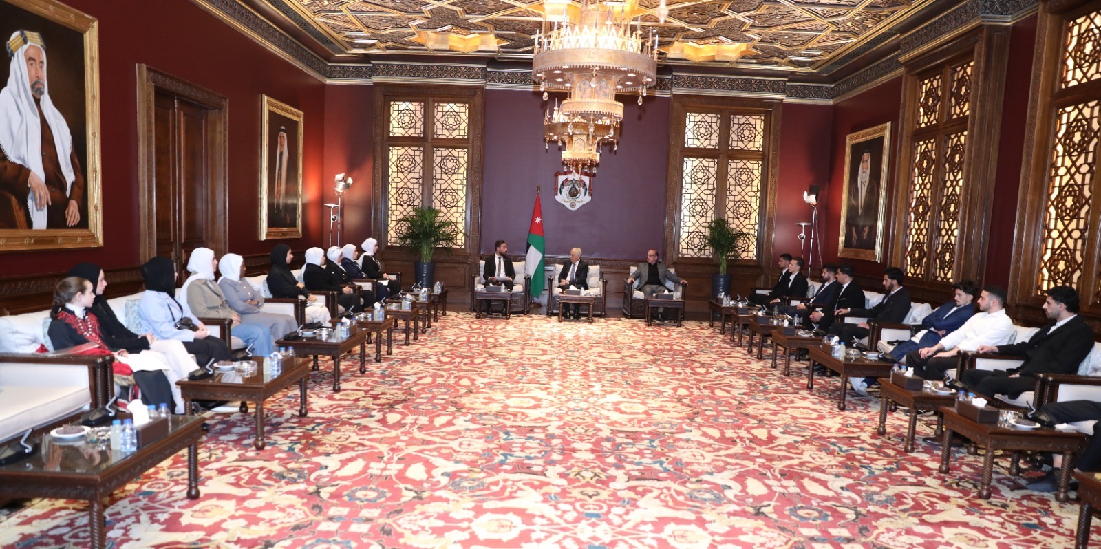 صورة حول : *العيسوي: الملك يقود الأردن بثبات في مواجهة التحديات ويرسخ نهجاً سيادياً يحمي الاستقرار ويعزز مسبرة التحديث الشامل* *العيسوي: الملك يقود الأردن بثبات في مواجهة التحديات ويرسخ نهجاً سيادياً يحمي الاستقرار ويعزز مسبرة التحديث الشامل*