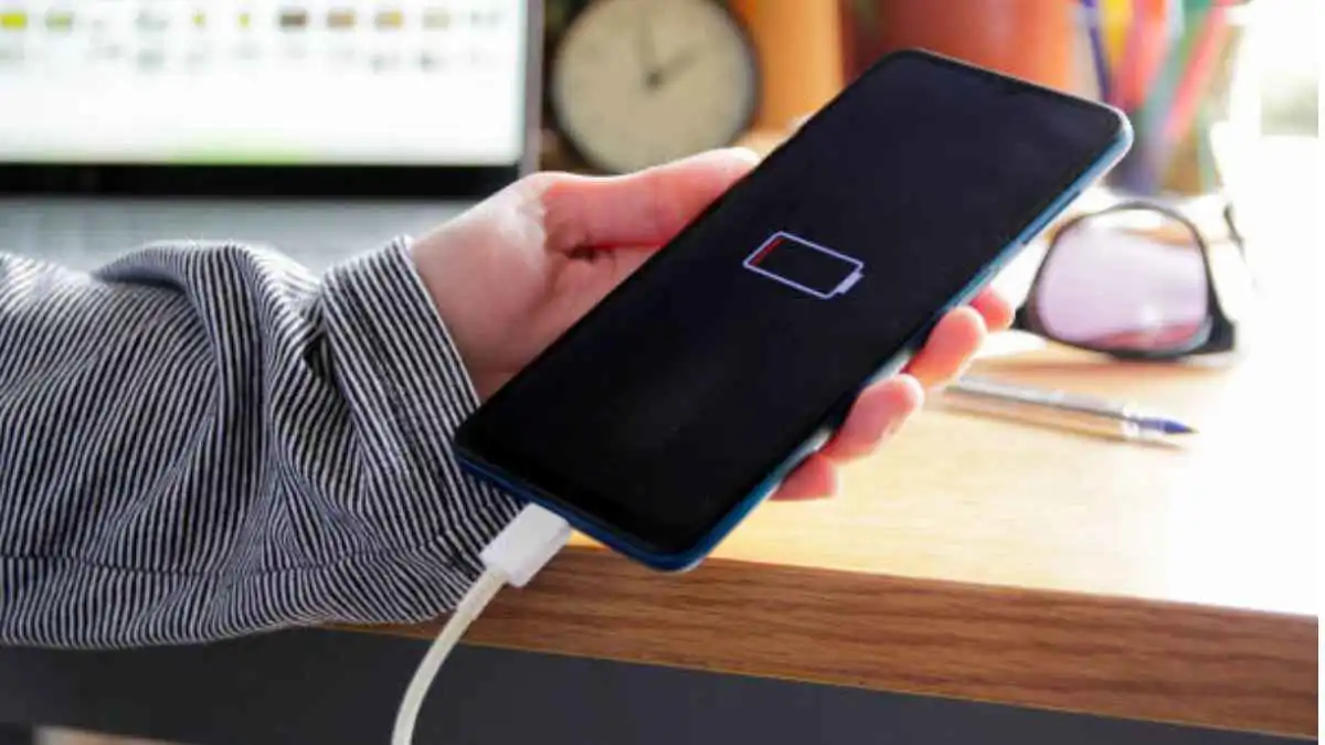 آيفون لا يعمل بعد نفاد البطارية؟ إليك الحل خطوة بخطوة