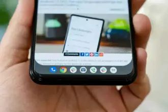 بشريط مهام احترافي.. تطبيق يجعل هاتف أندرويد يبدو مثل ويندوز‬