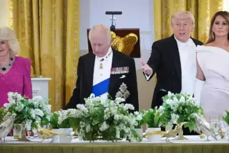 ما الذي "أسر" الملك تشارلز في عشاء البيت الأبيض؟