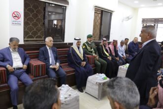 العيسوي ينقل تعازي الملك وولي العهد إلى عشيرة القطارنة