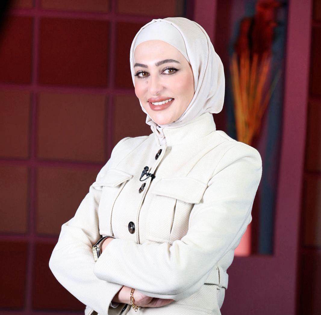 حنين البطوش: القهوة أثناء القيادة ليست المشكلة… بل غياب متنفس للضغط النفسي