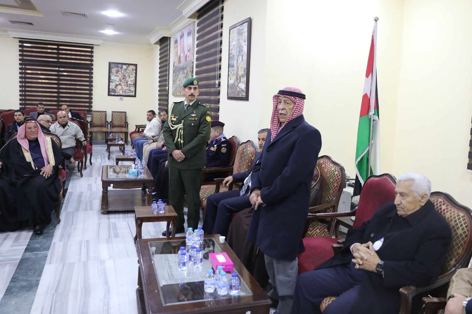 مندوبًا عن الملك وولي العهد... العيسوي يعزي الجيتاوي والنسور والعطيات والحداد