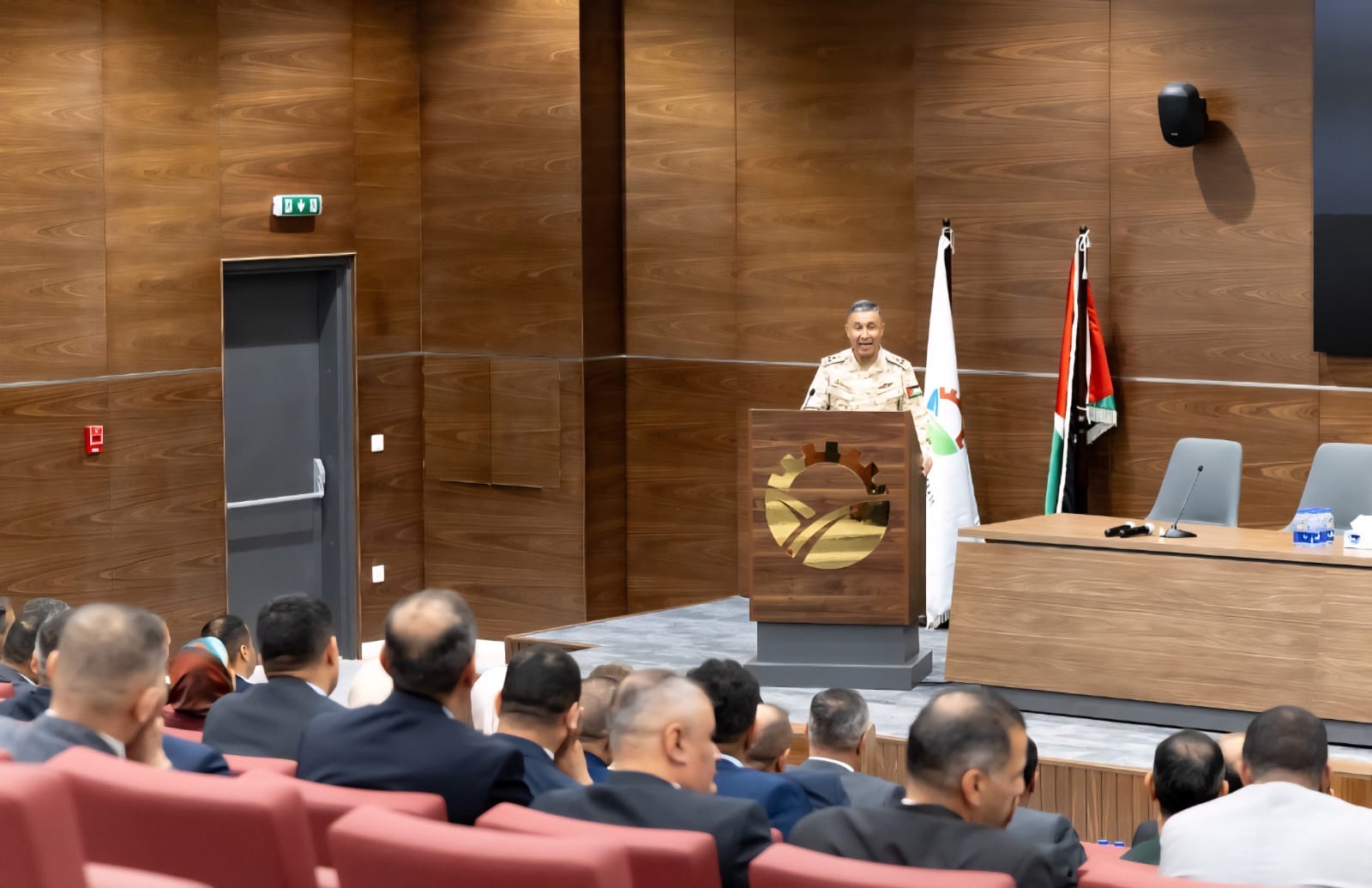 د. النسور يستعرض امام وفد من كلية الدفاع الوطني دور "البوتاس العربية" في دعم النمو الاقتصادي وترسيخ ركائز الأمن الاقتصادي