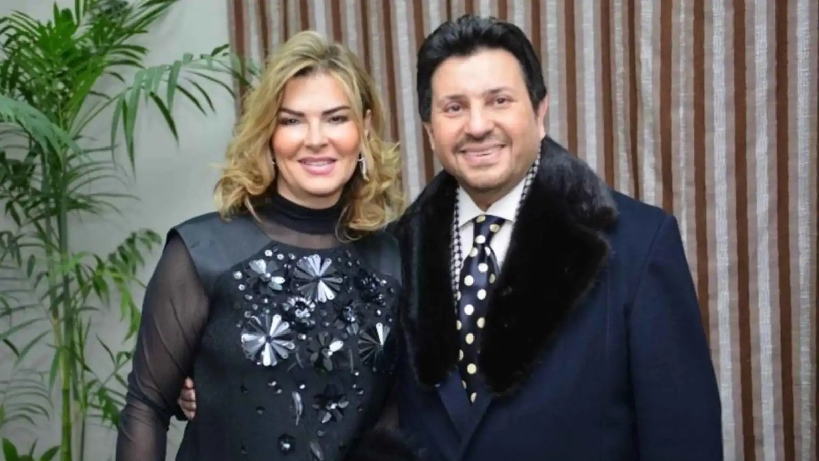 زوجة هاني شاكر تكشف حقيقة صوره المسربة من داخل المستشفى