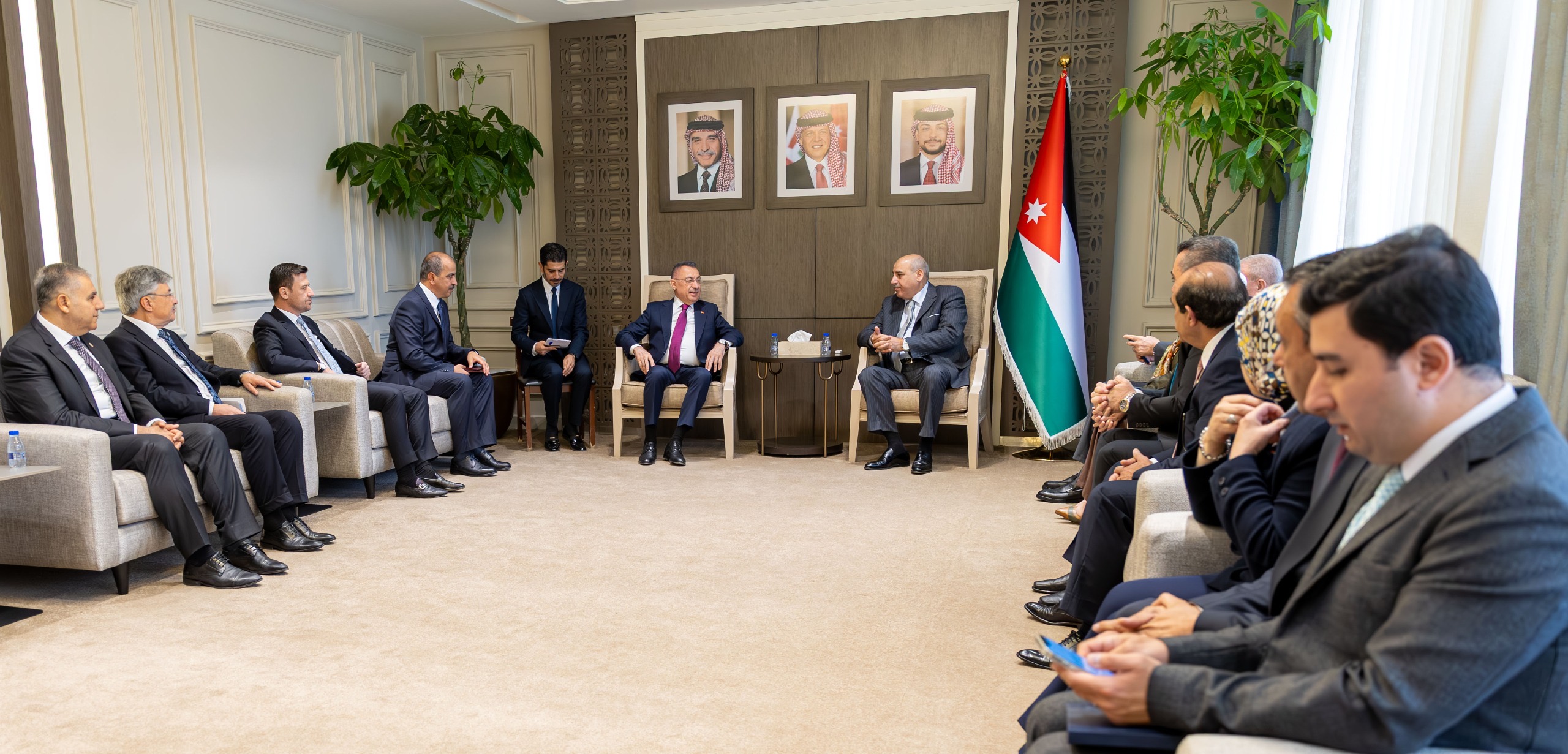 القاضي ورئيس الشؤون الخارجية في البرلمان التركي يؤكدان أهمية ودور الوصاية الهاشمية في الحفاظ على المقدسات