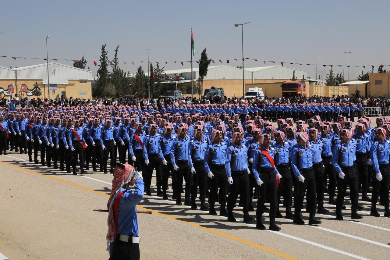 اللواء المعايطة يرعى تخريج دورة إعداد وتأهيل الشرطة المستجدين