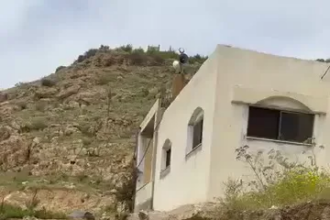 اوقاف مادبا تقرر إغلاق مسجد الهيدان احترازياً بسبب خطر الانهيارات