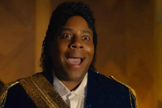 فيلم Scary Movie 6 يثير الجدل بملصق يسخر من مايكل جاكسون