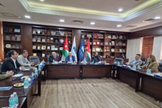 مناقشة قضايا سياحية مع الجمعية الأردنية للسياحة الوافدة