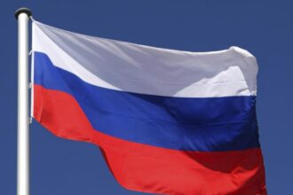 روسيا تدرس خفض إنتاج النفط مليون برميل