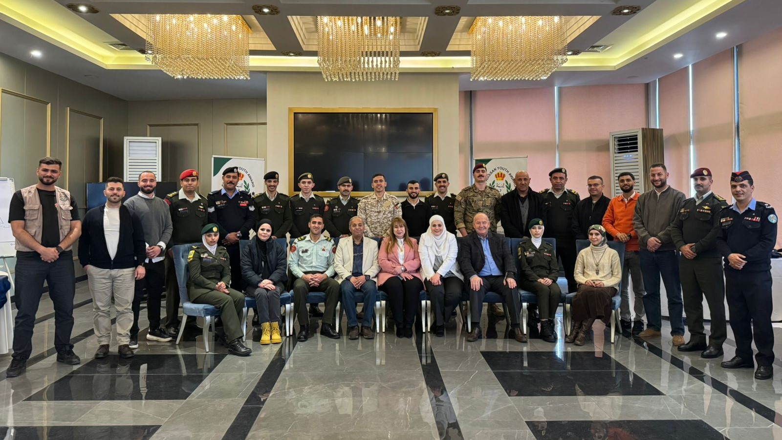 صورة حول : جائزة الحسن تدرب كوادرها لرفع الجاهزية جائزة الحسن تدرب كوادرها لرفع الجاهزية