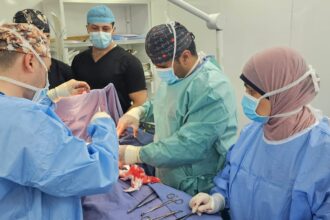 الميداني الأردني بنابلس يستأصل ورماً خبيثاً