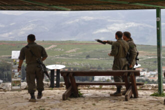 جيش الاحتلال يعلن مقتل جندي بجنوب لبنان