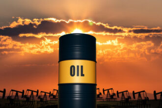 ارتفاع النفط 5% وسط مخاوف اضطراب الإمدادات