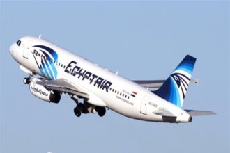 مصر للطيران تستأنف تشغيل رحلاتها تدريجيا