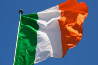 إيرلندا تعقد اجتماعاً طارئاً لاحتواء ارتفاع المحروقات