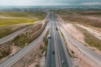 بدء صيانة طريق الموقر–الأزرق ضمن مشروع بـ5.9 ملايين دينار