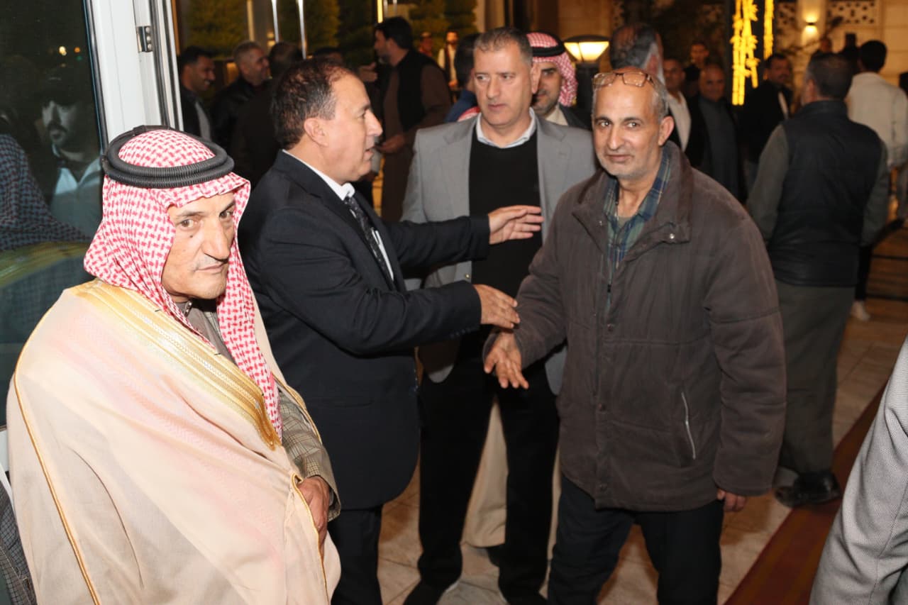 مادبا تحتفي بزفاف رعد أبو اصليح.. مهرجان جماهيري حاشد يزيّن قصر السليمان