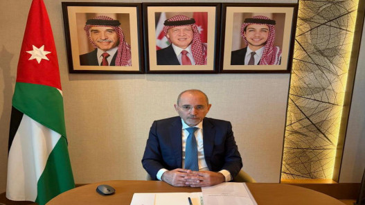 الصفدي يؤكد دعم الأردن لسيادة لبنان الكاملة