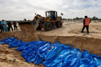 الأمم المتحدة: 38 ألف شهيدة بغزة خلال الحرب