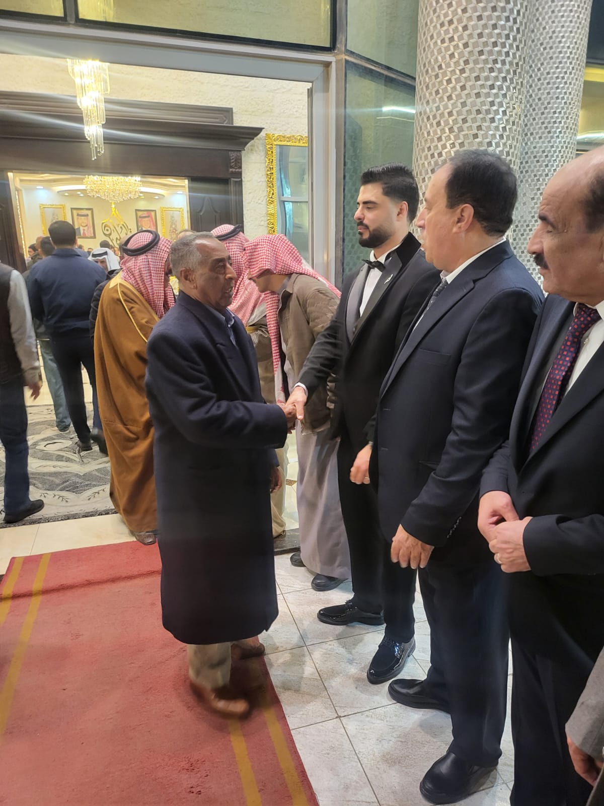 مادبا تحتفي بزفاف رعد أبو اصليح.. مهرجان جماهيري حاشد يزيّن قصر السليمان