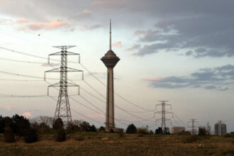 غارة على محطة غاز بجامعة شريف تتسبب بانقطاع مؤقت للغاز في طهران