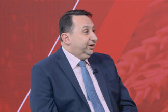 مخزون السيارات يغطي الطلب المحلي حتى منتصف 2026