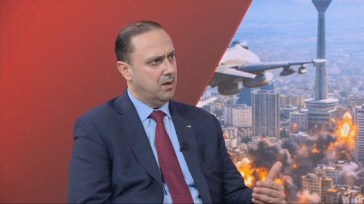 وزير الاتصال الحكومي يهنئ عمال الأردن بعيدهم