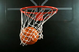 مباراة نهائي السلة تنتهي بانسحاب اتحاد عمّان