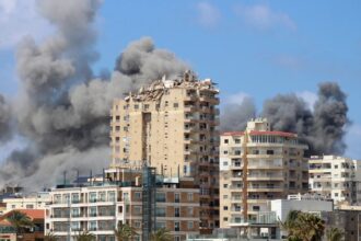 إسبانيا وبريطانيا وفرنسا تدين قصف إسرائيل للبنان وتؤكدان انتهاك وقف إطلاق النار