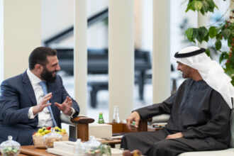 الشرع يبحث مع محمد بن زايد تعزيز التعاون