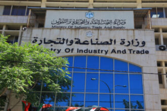 حظر بيع مشروبات الطاقة لمن هم دون 18