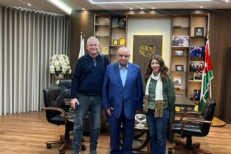 غرفة تجارة إربد تبحث تنشيط التبادل التجاري مع سوريا