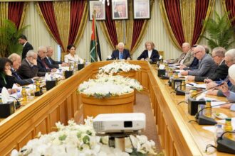 “تربية الأعيان” تقر مشروع قانون التربية والتعليم وتنمية الموارد البشرية 2026