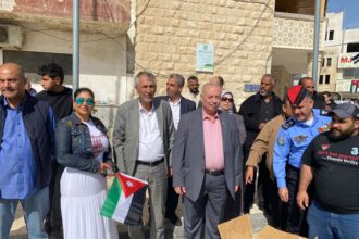 مادبا تحتفل بيوم العلم الأردني في المريجمات بحضور رسمي وشعبي