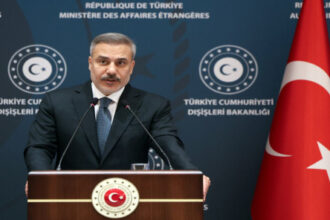 تركيا تتهم إسرائيل باستغلال الحرب لاحتلال مزيد من الأراضي