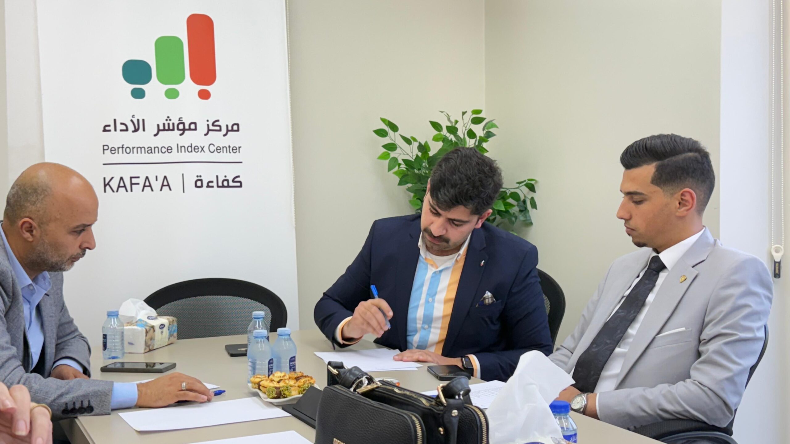 مركز مؤشر الأداء "كفاءة" يعقد جلسة نقاشية عن المشاركة السياسية في الأردن