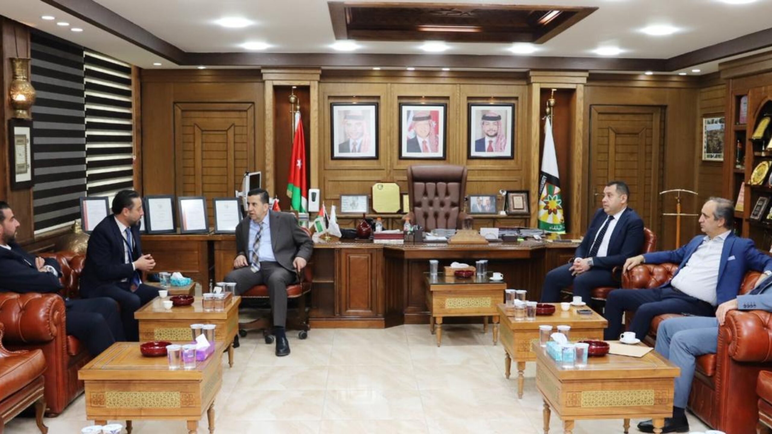 البلقاء التطبيقية والبنك الأهلي يبحثان تعزيز التعاون ودعم التعليم المرتبط بسوق العمل