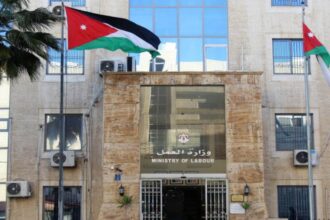 وزارة العمل: 145 منشأة استفادت من نظام العمل المرن